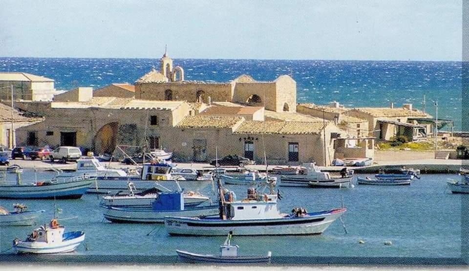 Casa Vacanze Il Glicine 1 Διαμέρισμα Pachino Εξωτερικό φωτογραφία