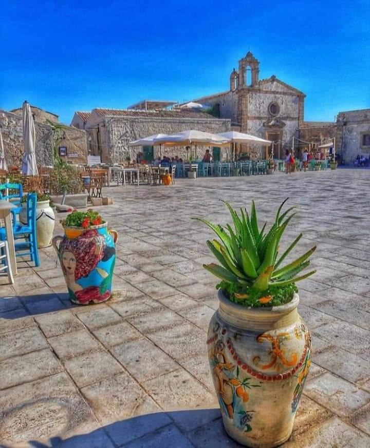 Casa Vacanze Il Glicine 1 Διαμέρισμα Pachino Εξωτερικό φωτογραφία